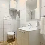 Гостевой дом With Wifi - 12373 Сплит