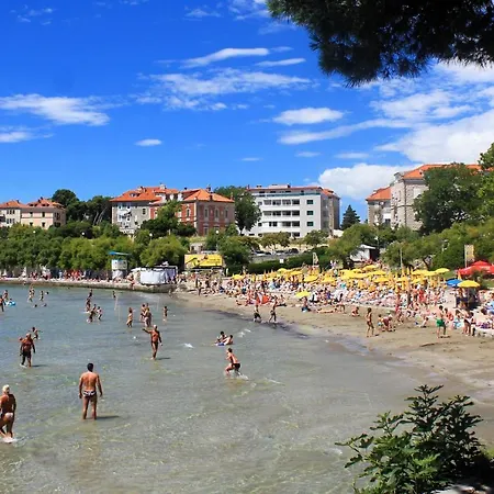 With Wifi - 12373 Split