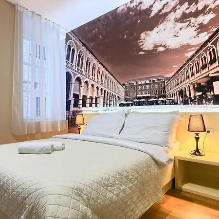 Gasthof With Wifi - 12373 Split