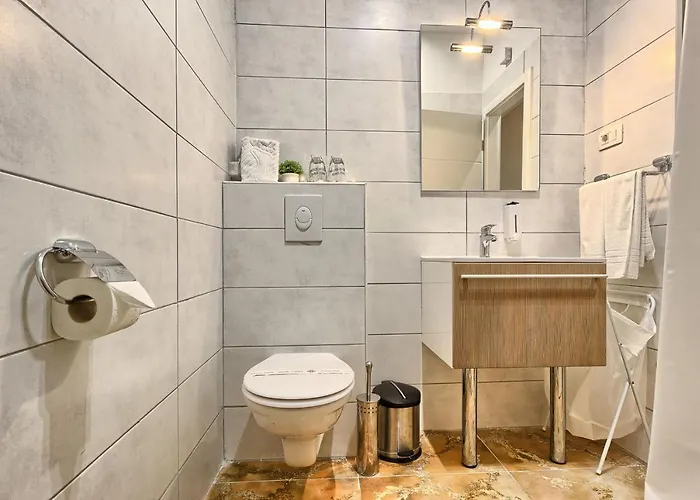 Pensionat With Wifi - 12373 4*